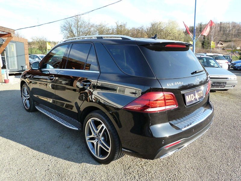 Mercedes-Benz GLE 350 D - fotka 7 z 21
