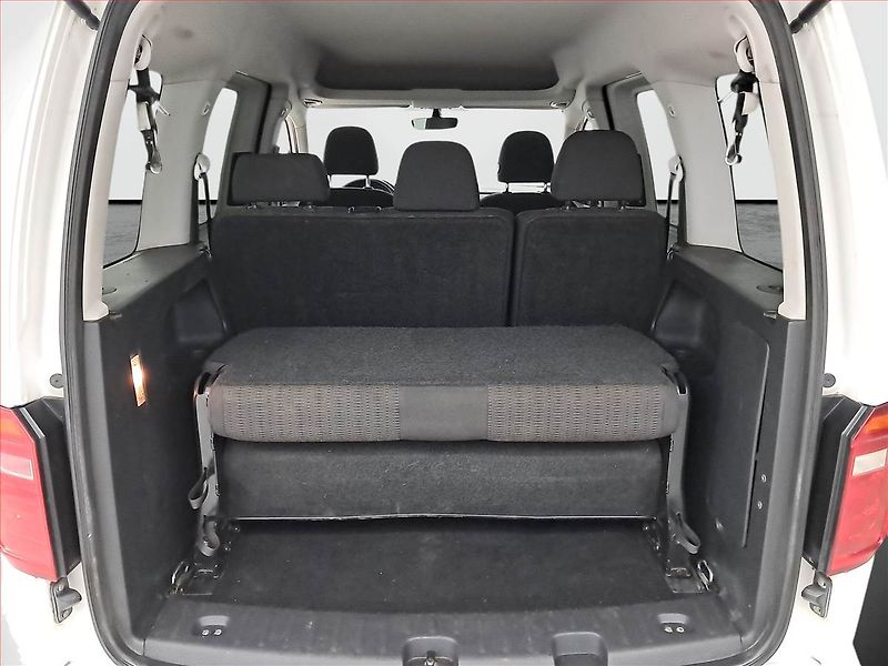 Volkswagen Caddy (2016) Comfortline 2.0 TDI, 7Míst - fotka 14 z 20