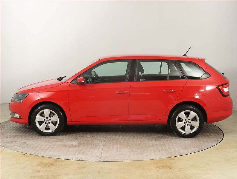Škoda Fabia (2016) 1.2 TSI, Tempomat - fotka 3 z 17