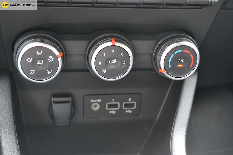 Renault Clio 1.0 TCe 90 - fotka 21 z 39
