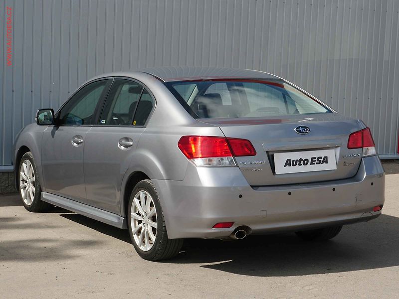 Subaru Legacy (2011) 2.5i 4x4, 1.maj,ČR, AT - fotka 6 z 17