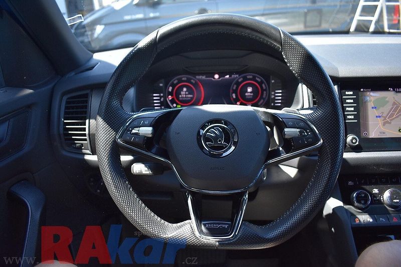 Škoda Kodiaq (2021) Sportline 2,0 TDI 4x4 - fotka 21 z 47