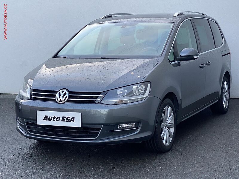 Volkswagen Sharan (2011) 2.0 TDi, Highline, navi - fotka 3 z 20