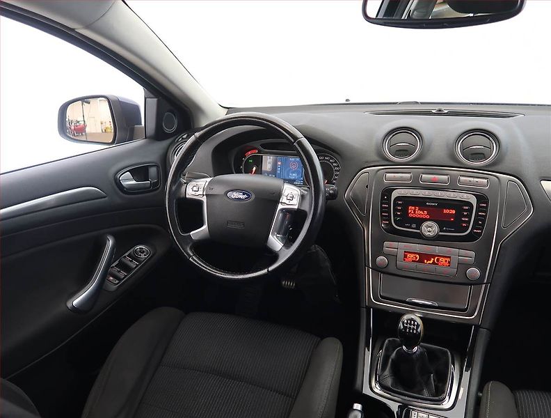 Ford Mondeo (2008) 2.0 TDCi, Serv.kniha - fotka 7 z 20