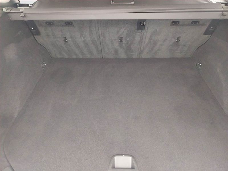 Volvo V60 (2015) D3 2.0, Automat, Navi - fotka 14 z 20