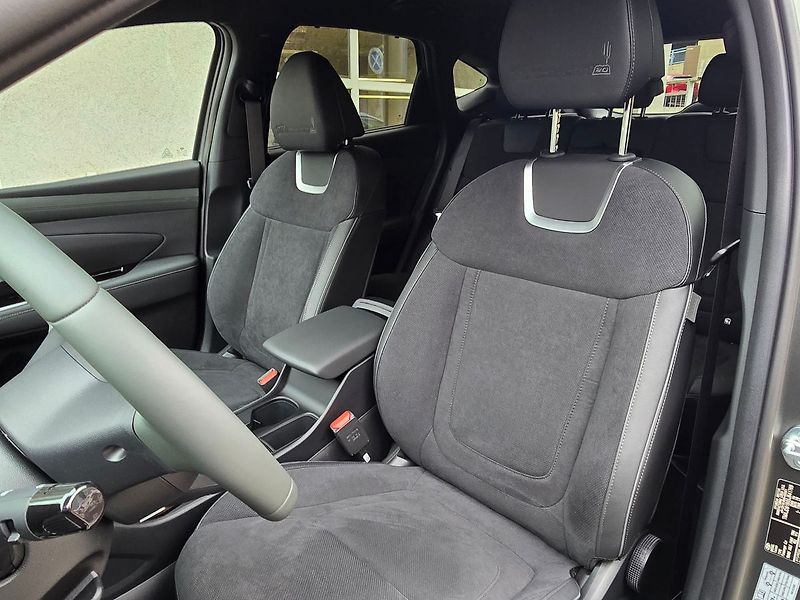 Hyundai Tucson (2025) 1.6T-GDi MT 20 YEARS - fotka 11 z 26
