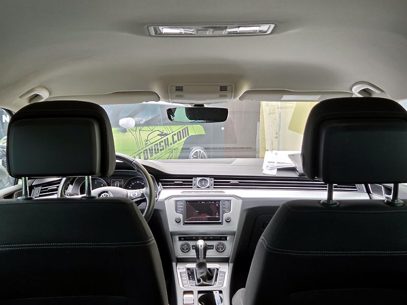 Volkswagen Passat 2.0TDi DSG *SERV.KN.FAKTURY*   - fotka 19 z 49
