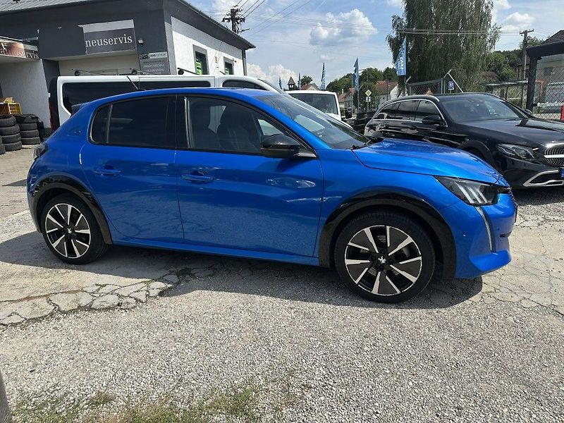 Peugeot 208 electric drive 100kW e GT Line - fotka 6 z 25