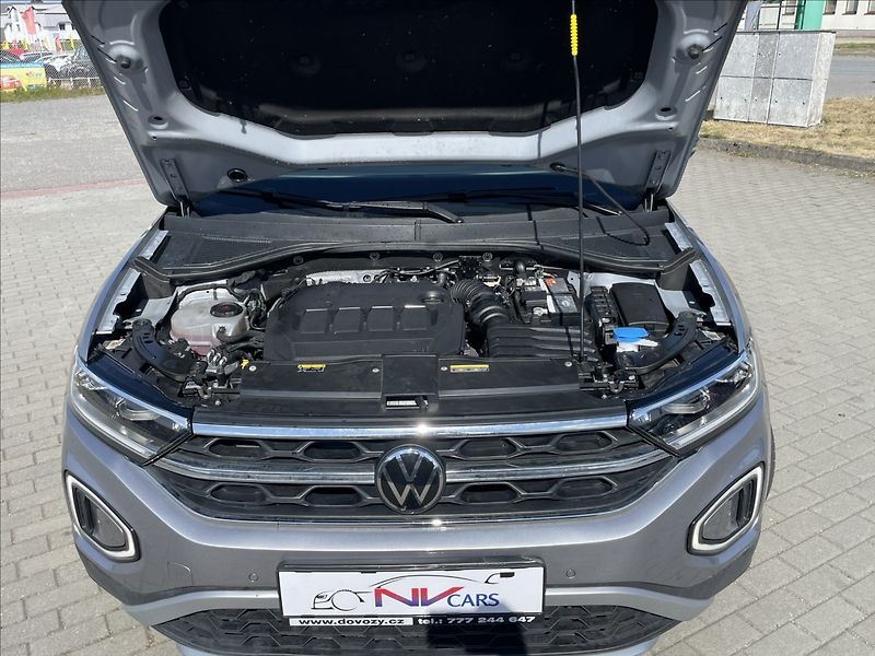 Volkswagen T-Roc 2,0 TDi 110kw DSG Style LED Ra - fotka 26 z 37