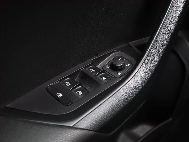 Škoda Karoq (2020) 2.0 TDI - fotka 19 z 20