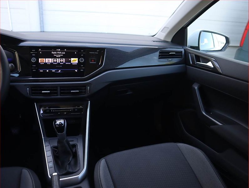 Volkswagen Polo (2023) 1.0 TSI, Serv.kniha, Tempomat - fotka 8 z 20
