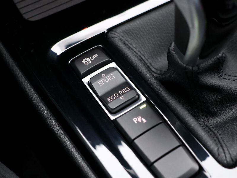 BMW X2 1,5 18i 100kW sDrive CZ - fotka 28 z 36