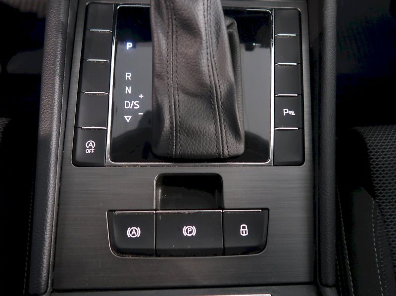 Škoda Superb (2021) STYLE 1.5TSI 110KW DSG - fotka 31 z 37
