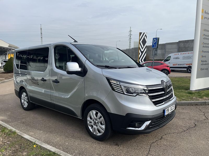 Renault Trafic (2025) L1 Equilibre Blue dCi 170 EAG9 - fotka 3 z 12