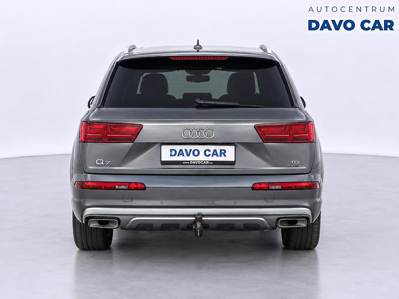 Audi Q7 3,0 TDI 200kW 4X4 360 BOSE Sof - fotka 6 z 36
