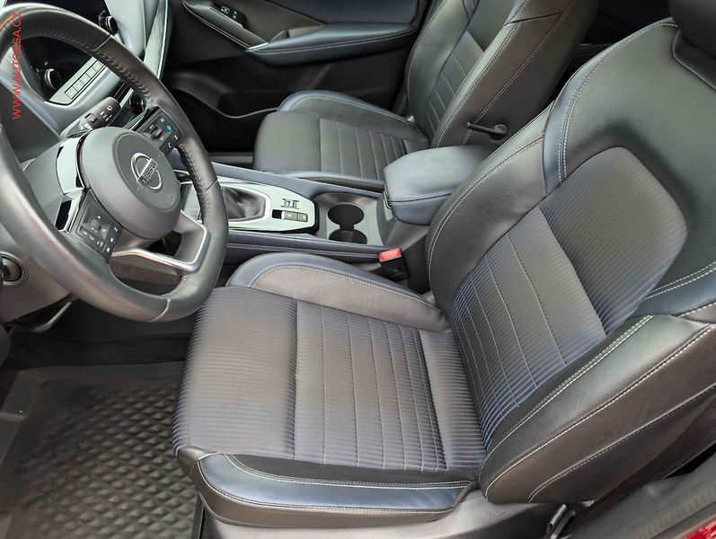 Nissan Qashqai (2022) 1.3DIG-T, 2.maj,ČR, LED - fotka 9 z 21