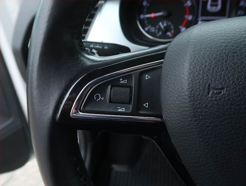 Škoda Fabia (2017) Ambition 1.0 TSI - fotka 15 z 16