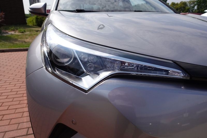 Toyota C-HR 1,2 T 6M/T Active Htd seats - fotka 32 z 32
