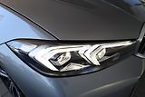 BMW Řada 3 330i xDrive Touring - náhled 20