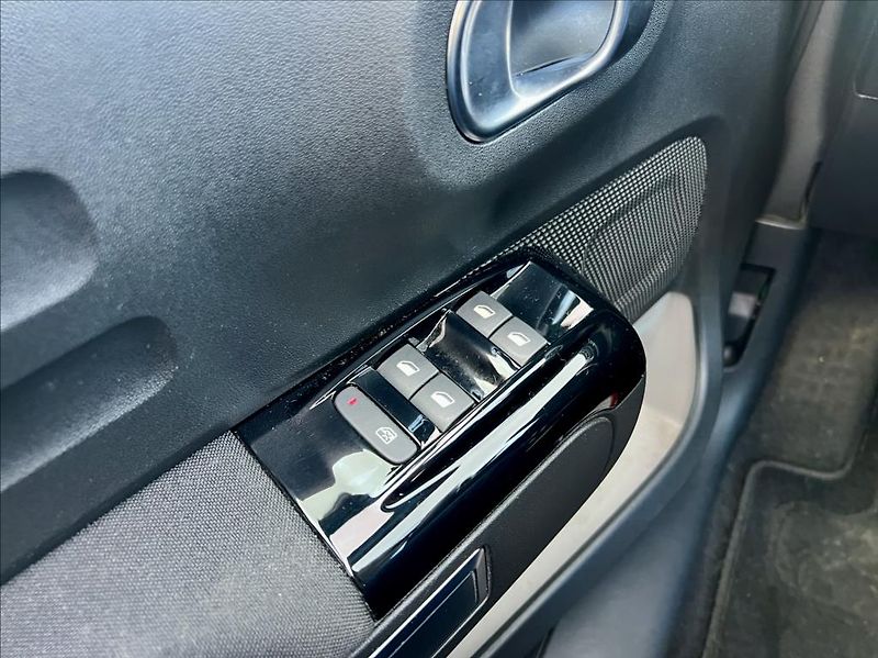 Citroën C3 1,5 BlueHdi / KLIMA / ZÁRUKA - fotka 35 z 39