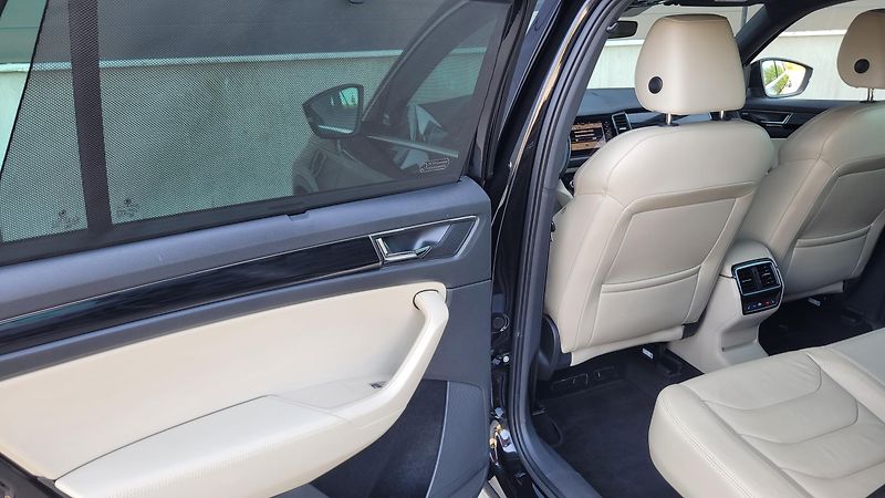 Škoda Kodiaq 2,0 TDI 4x4 DSG 7.MÍST - fotka 16 z 31
