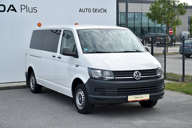 Volkswagen Transporter (2016) 2.0 TDI 75kW 9 Míst - fotka 8 z 26