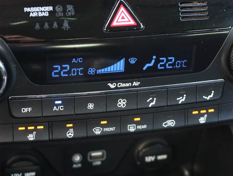 Hyundai Tucson (2016) 1.7 CRDi, ČR,1.maj, Serv.kniha - fotka 19 z 21