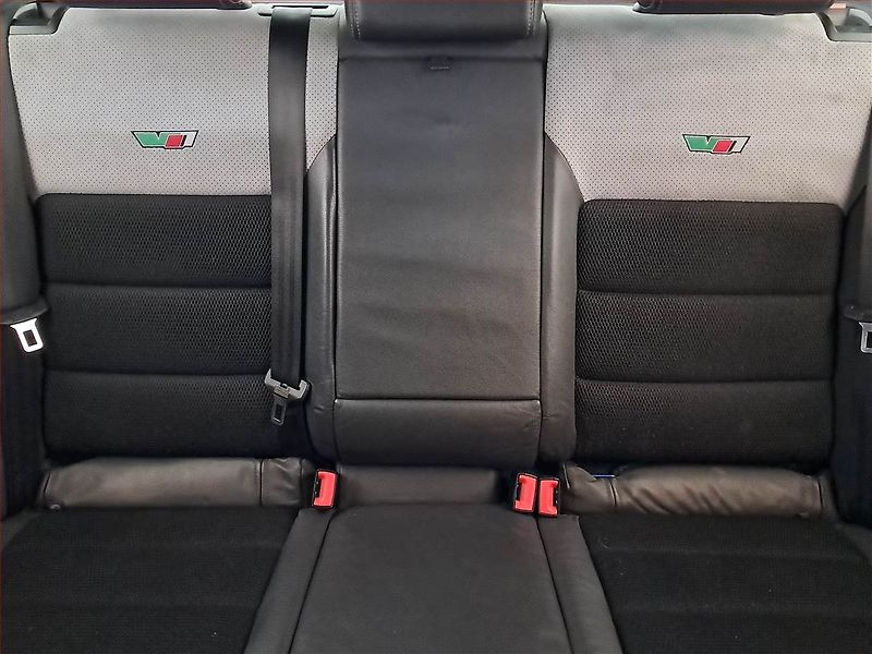 Škoda Octavia (2007) RS 2.0 TFSI, Tempomat - fotka 10 z 15
