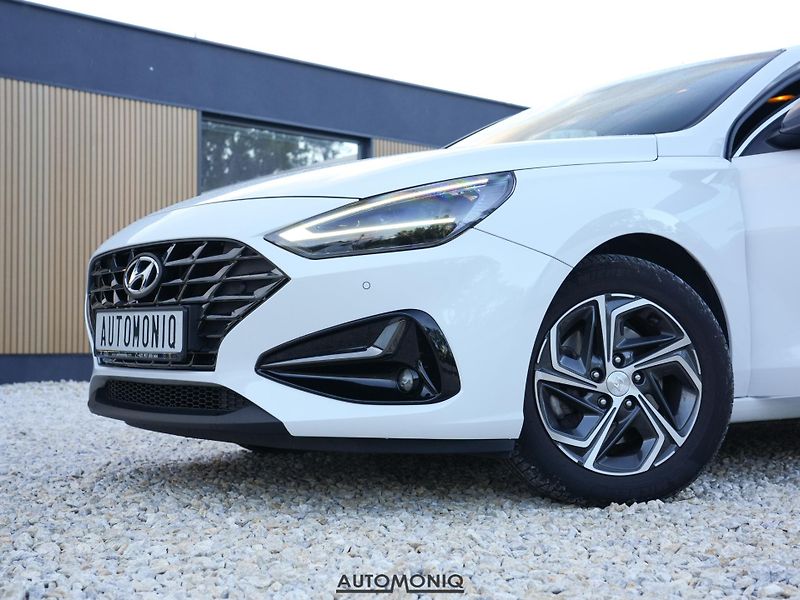 Hyundai i30 (2024) 1.5 Smart Key, LED, Záruka - fotka 18 z 21