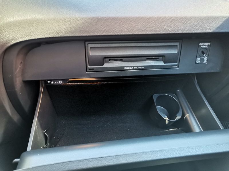 Škoda Octavia (2017) 1.0TSi 85kw DSG F1 LED NAVI - fotka 26 z 29