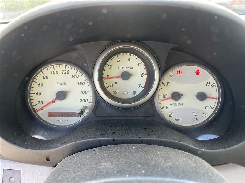 Toyota RAV4 2,0 D-4D 85kw Klima 4x4 po STK - fotka 14 z 23