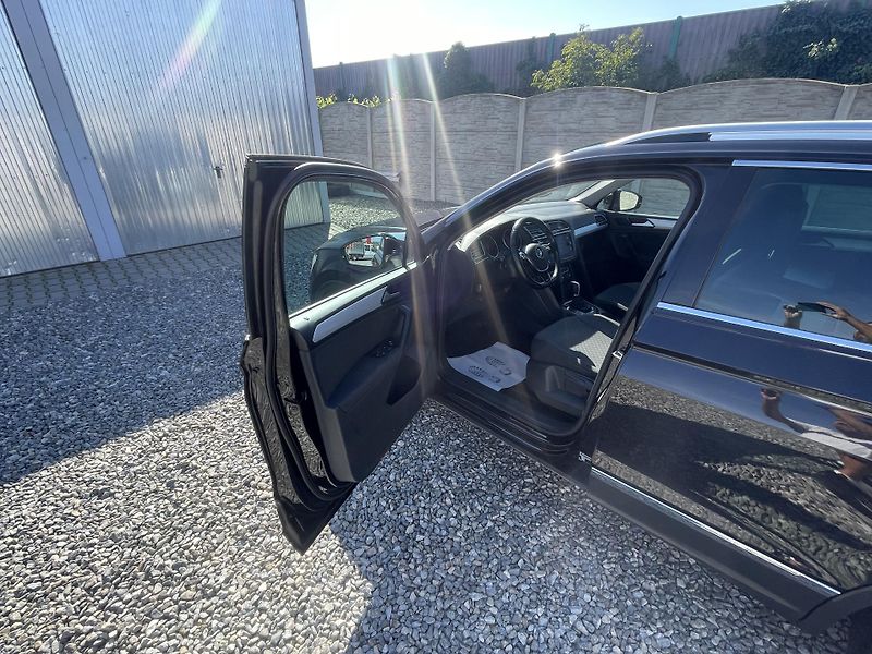 Volkswagen Tiguan 2.0TDi 150PS 4x4 DSG 179TKM 1A - fotka 109 z 131