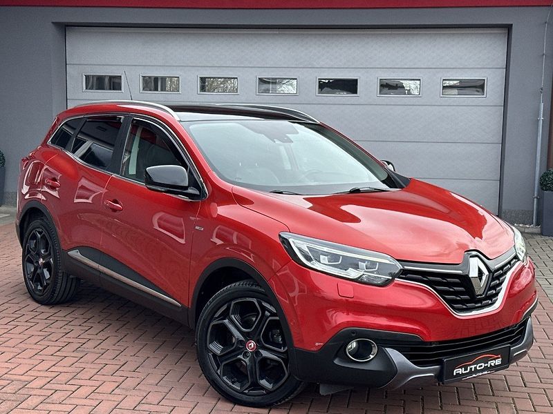 Renault Kadjar (2015) 1.6dCi AWD Bose LED Kamera - fotka 1 z 50