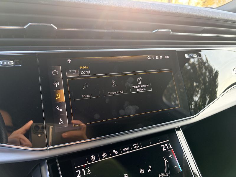 Audi Q7 QUATTRO S-LINE MATRIX NEZ. TOP - fotka 36 z 64
