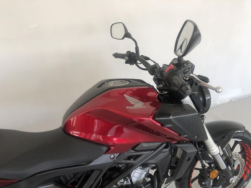 Honda CB 125 R Neo Sports Café - fotka 10 z 19