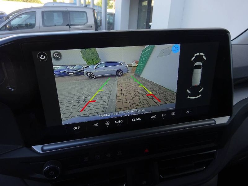 Volkswagen Caravelle (2025) LIFE 2.0 TDI DR - fotka 12 z 32