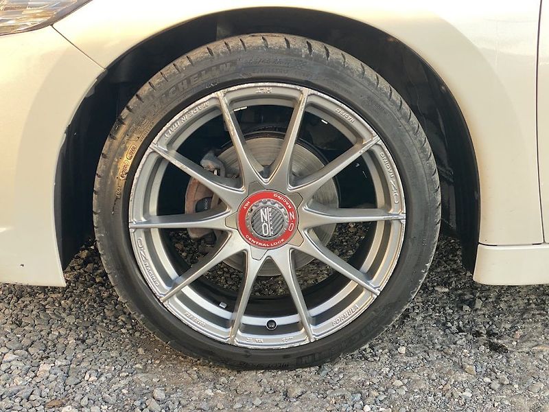 Honda CR-Z 1.5i, ČR, manual, 2x kola - fotka 10 z 18