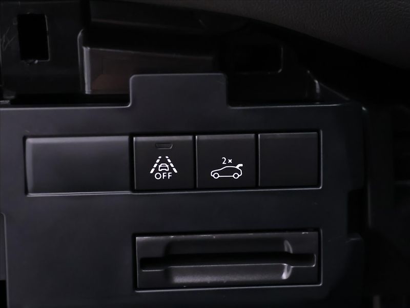 Citroën C5 Aircross 1,2 PureTech Navi R.Kam. - fotka 17 z 32