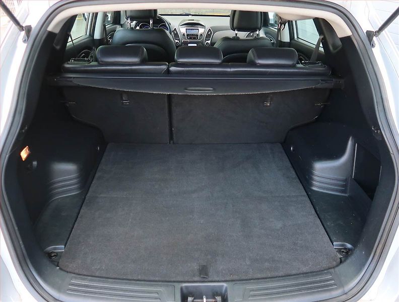 Hyundai ix35 (2012) 1.6 GDI, Tempomat - fotka 13 z 17