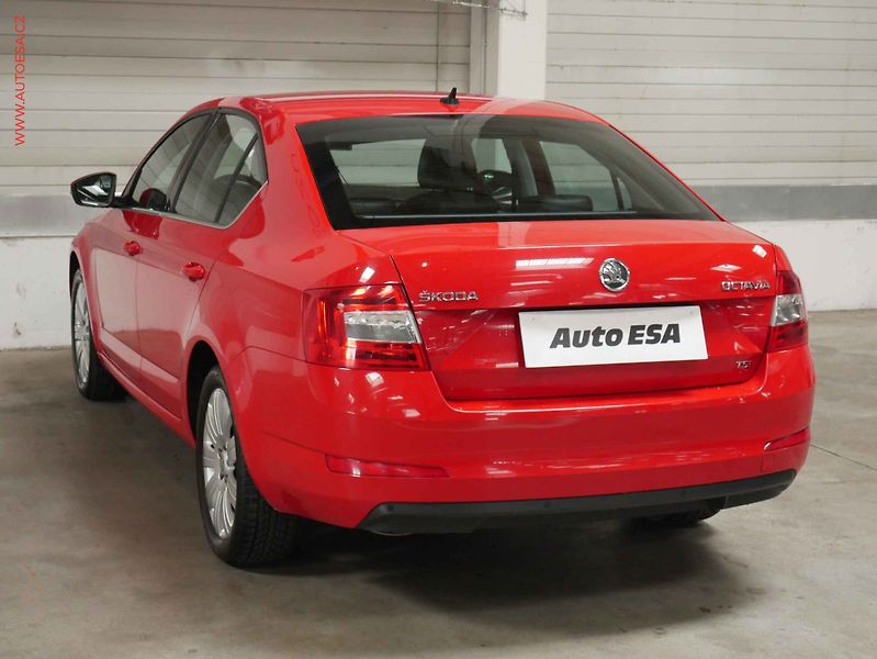 Škoda Octavia (2012) 1.4 TSI, ČR, Xenon, AC - fotka 4 z 23