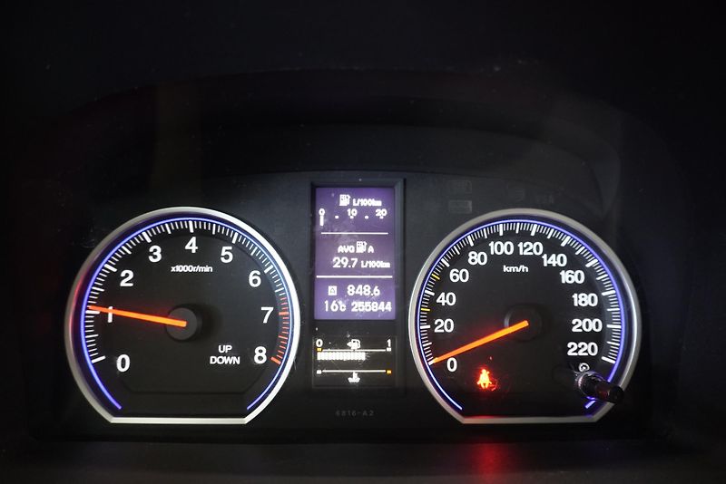 Honda CR-V 2.0 ELEGANCE SE - fotka 22 z 29