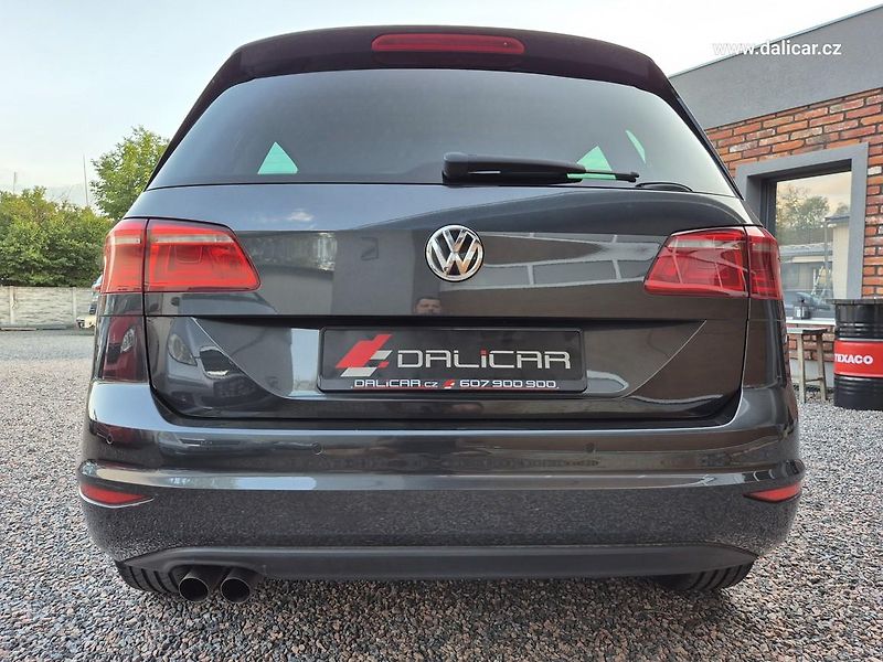Volkswagen Golf Sportsvan (2016) 1.4TSi 92KW Comf.Line ALLSTAR - fotka 11 z 57