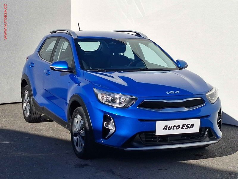 Kia Stonic (2022) 1.2 i, 2.maj,ČR, Kamera - fotografie inzerátu