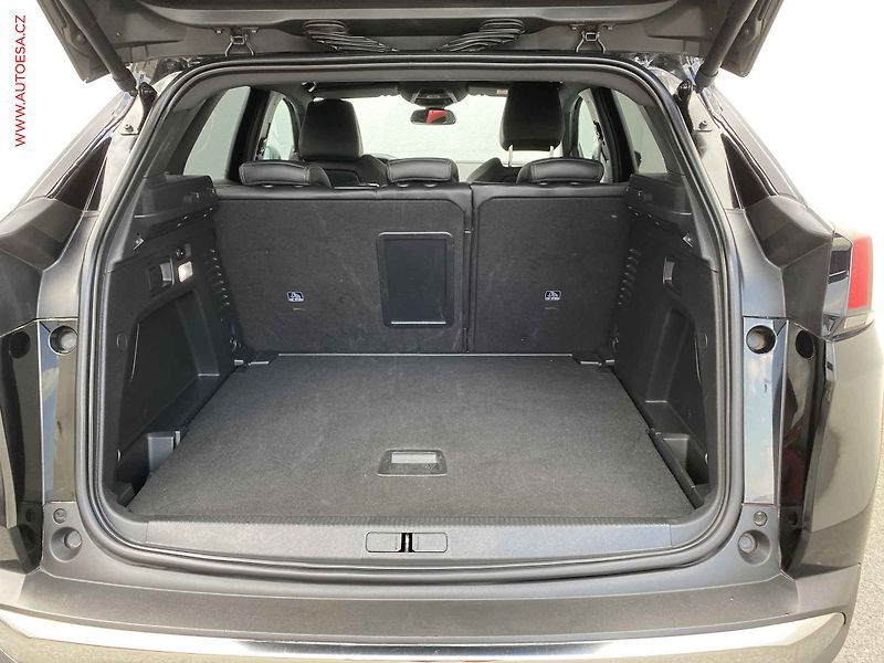 Peugeot 3008 (2020) 1.2 PT, GT Line, AT, LED - fotka 7 z 20
