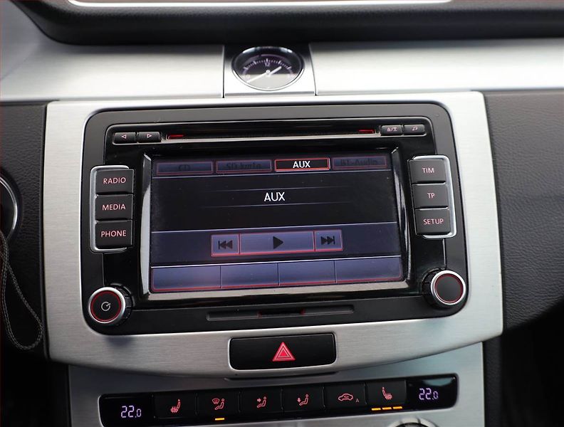 Volkswagen Passat (2013) 2.0 TDI, 4X4, Serv.kniha - fotka 12 z 18