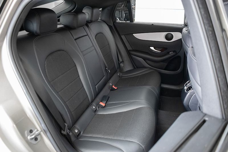Mercedes-Benz GLC 300d 4M*N.TOPENÍ*DPH*ČR 1.MAJ* - fotka 13 z 44
