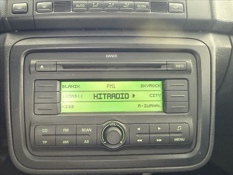 Škoda Fabia 1,4   63kW,TEMPOMAT,AUT. KLIMA - fotka 17 z 26