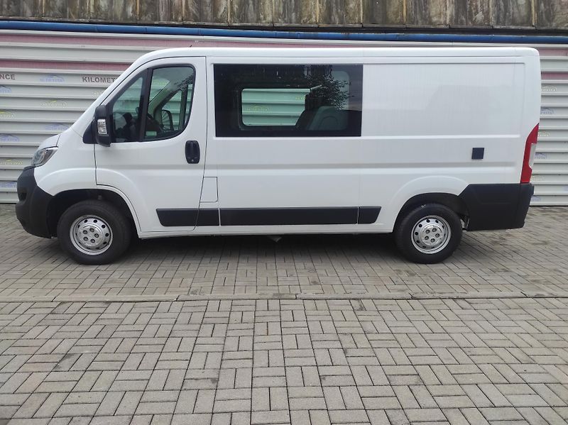 Peugeot Boxer 2,2BHDi L2H1, 7 míst, Vestavba - fotografie inzerátu