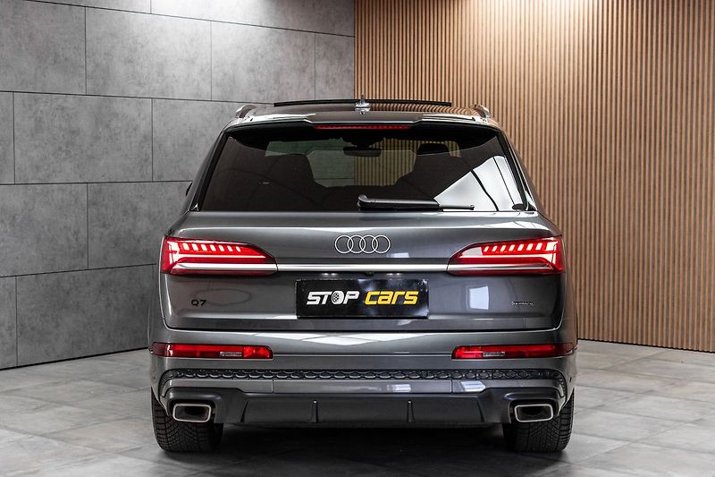 Audi Q7 55 TFSI e *S-LINE*4x4*AIR*DPH* - fotka 5 z 52