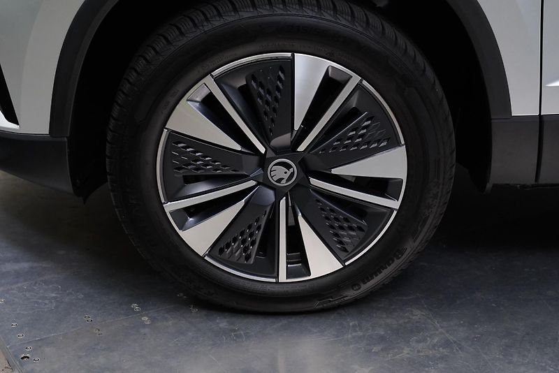 Škoda Karoq - fotka 10 z 26